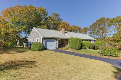 21 Compass Ln 1