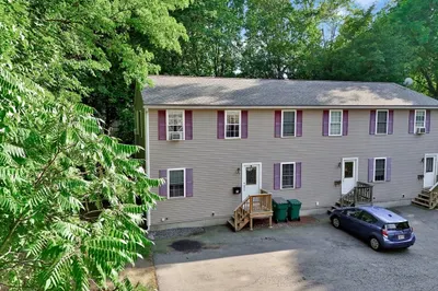 468 Elm Street #3 1