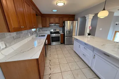239 Middlesex Tpke #House 1