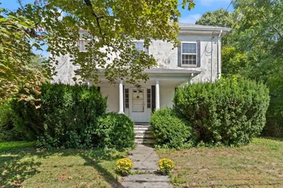 17 Pine Rd 1
