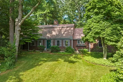 53 Arrowhead Rd 1
