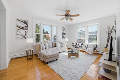 41 Chatham St #4 1