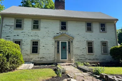 35 Woodbury St 1