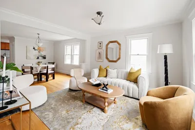 40-42 Park Ave #40