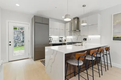 54-58 Robey St #54