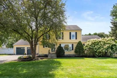 11 E Evergreen Rd 1