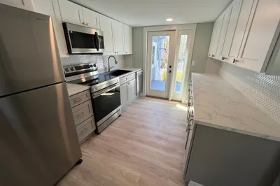 93 Ripley Rd #2A 1