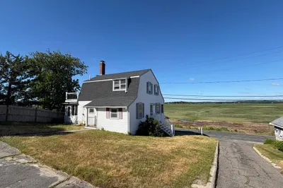 65 Gurnet Rd 1