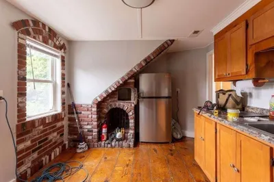 152 East St #3