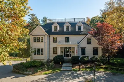4 Bridle Path Ln 1