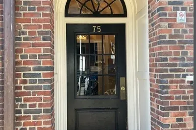 75 Chestnut St #12