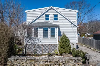3 Davis St