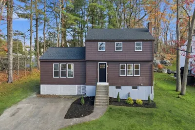 5 Shady Lane Dr