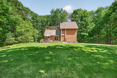 57 Sargent Rd 1