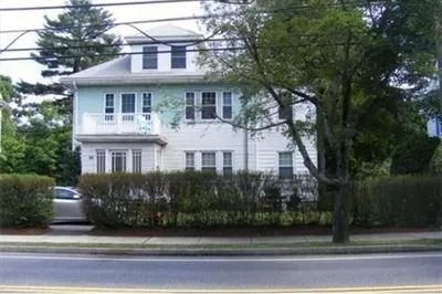 92 West Central St #3