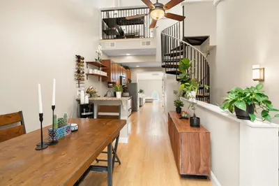 28 Broad St #205 1