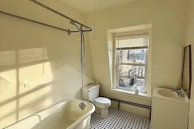12 Tufts St #3 1