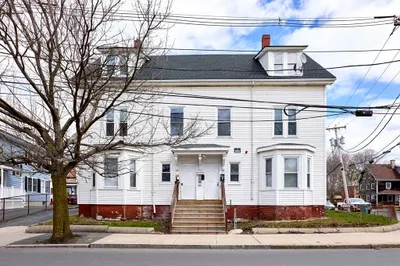 133 Chestnut St 1