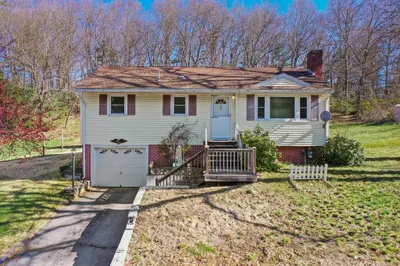 11 Newport Drive 1