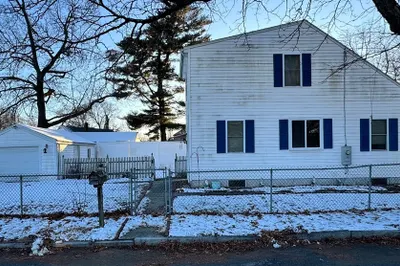 39 Linnell St