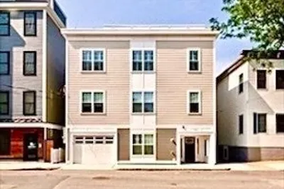 199 W 8th St #5