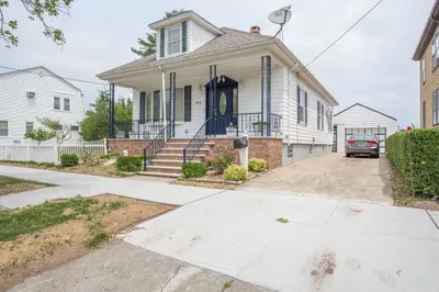 456 Rockdale Ave 1