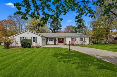 93 Wyndward Road 1