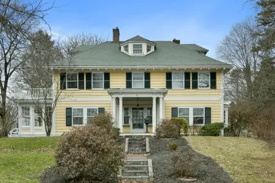 87 Walpole St 1