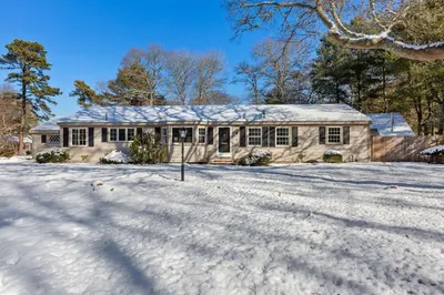 200 Lumbert Mill Rd 1