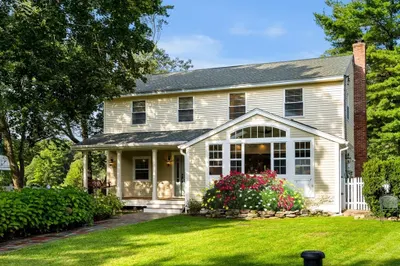22 Fosters Pond Rd 1