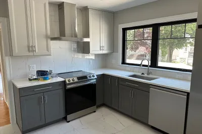 39 Cornell St #1
