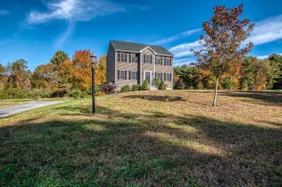 7 Shamrock Lane 1