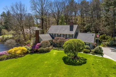 3 Tamarack Rd