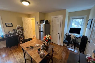 5-7 Blake St #4