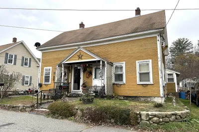 7-8 Brown Avenue 1
