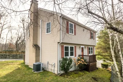 40 Philips Terrace #40 1
