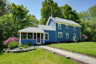 302 S Bolton Rd 1