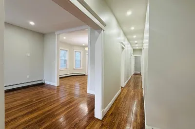 46 Floyd St #1