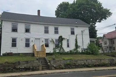 51 Pleasant St