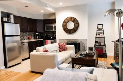 51 E Springfield St #3 1