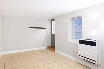 92 School St #8