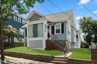 9 Grayson Street 1