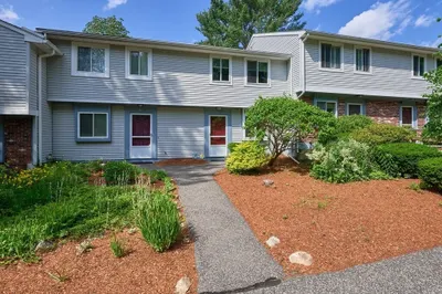 16 Apple Tree Hill Rd #16 1