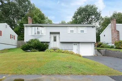 52 Venus Dr