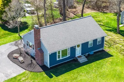 28 Chipman Rd