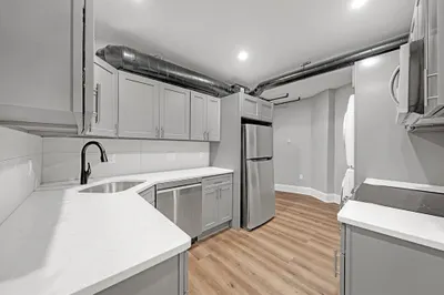 858 Huntington Ave #2