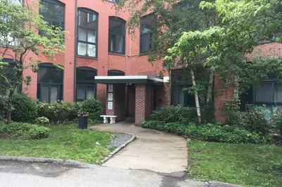 150 Rumford Ave #406