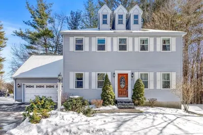57 Beechwood Dr 1