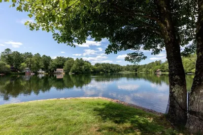 235 Carver Rd #3 1