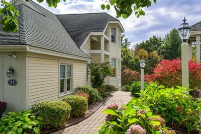 71 Carriage Hill Circle #71